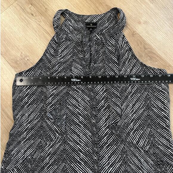 Worthington White & Black Halter Neck Ruffle Sleeveless Size M Work Top - Picture 4 of 7